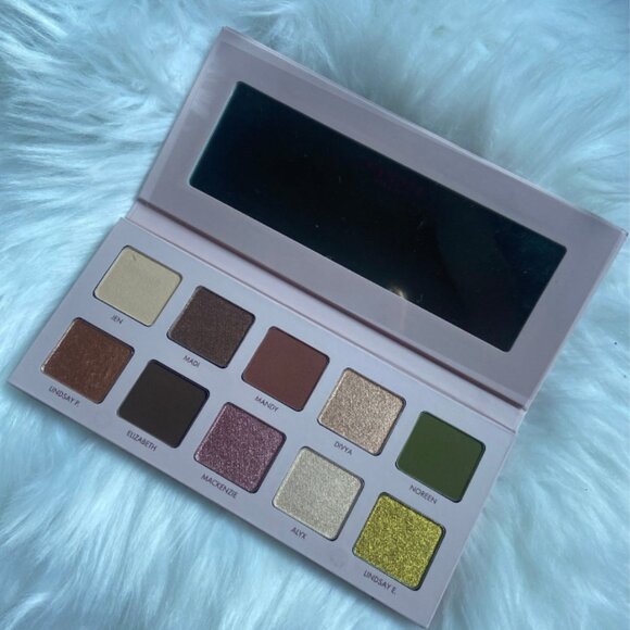 Wander Beauty Eyeshadow Palette Trailblazer - Picture 1 of 5